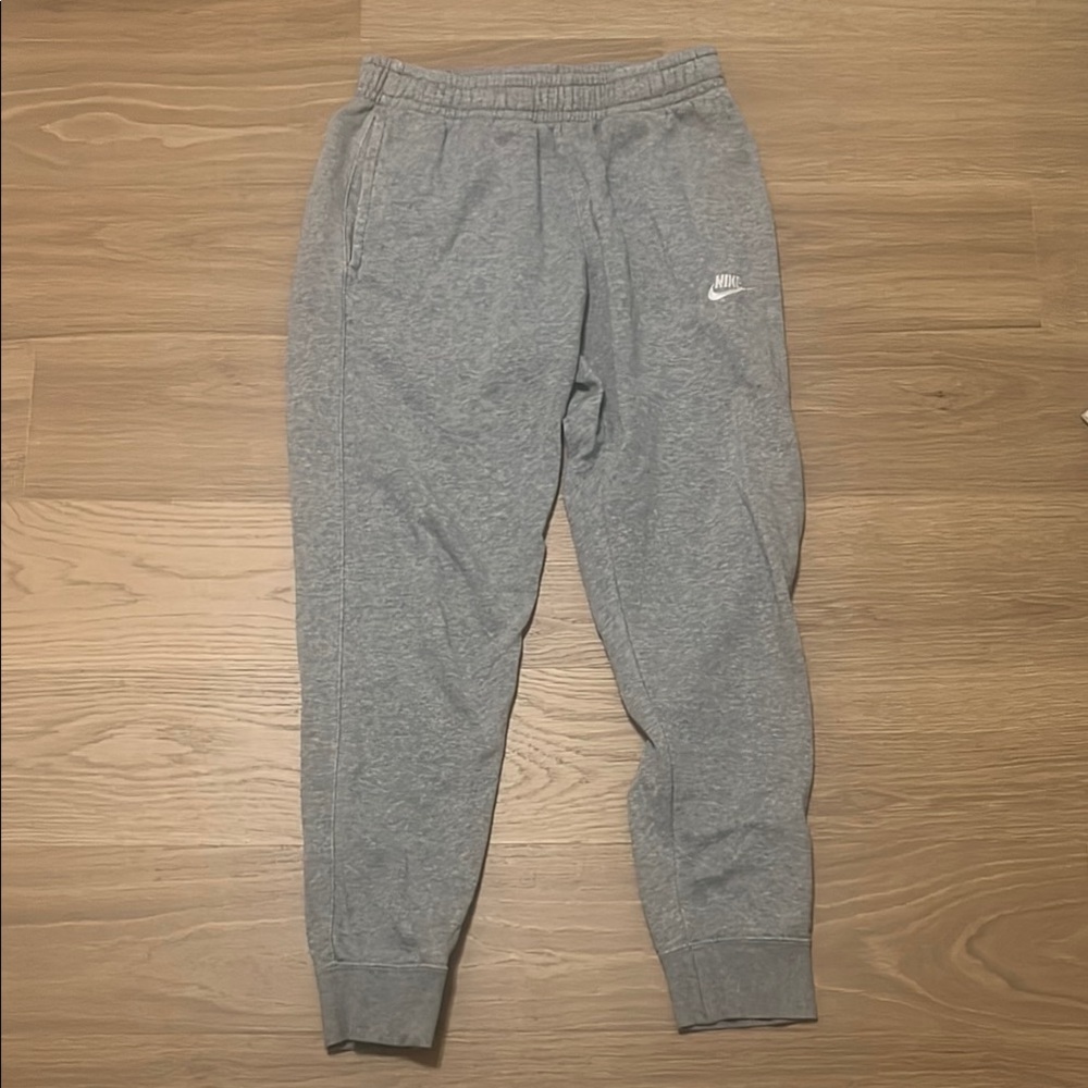 Nike Gray Tapered Jogger Sweatpants
